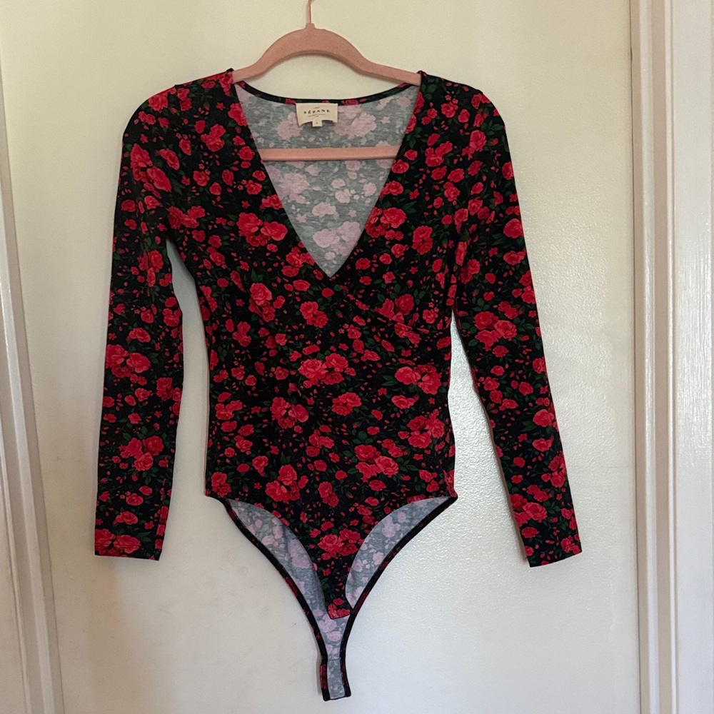Sezane  SOLDOUT Black & Red Floral Wrap-Front Long Sleeve Bodysuit size small